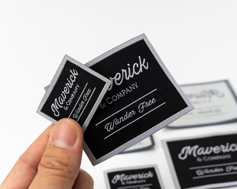 nhãn dệt cao mật độ